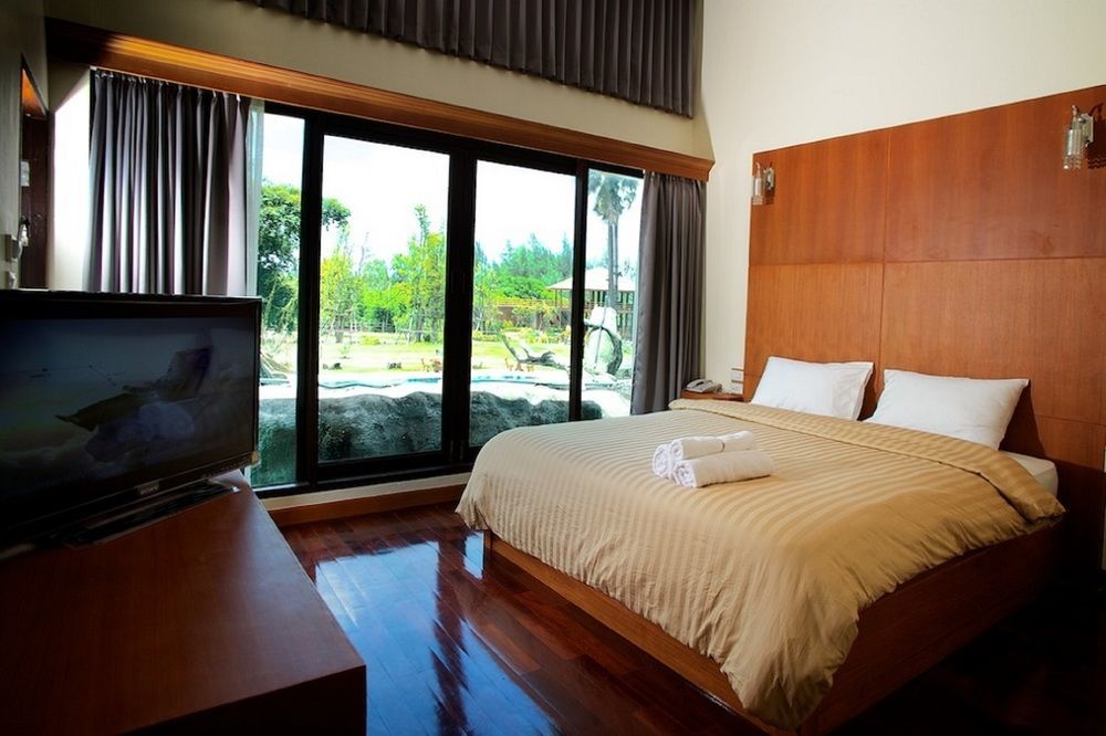 Blues River Resort Chao Lao Beach Exterior photo